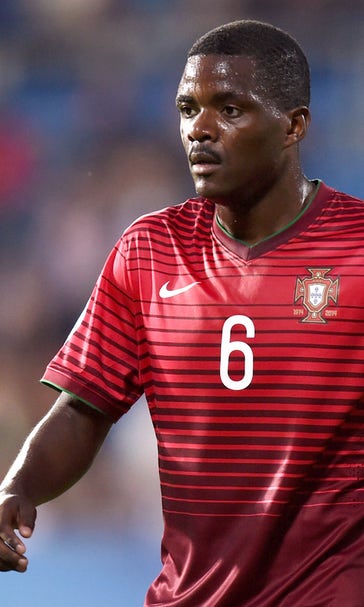 Arsenal table bid for Sporting Lisbon midfielder William Carvalho